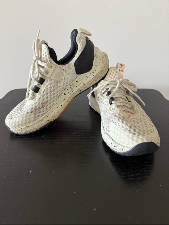 Under Armour Shoes - Under Armour Cream Athletic Sneakers with Black and Orange Details